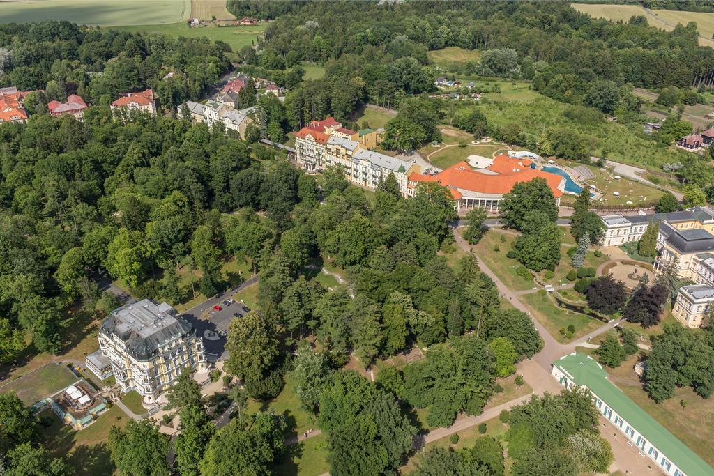 Spa Resort Pawlik-Aquaforum Františkovy Lázně Eksteriør bilde